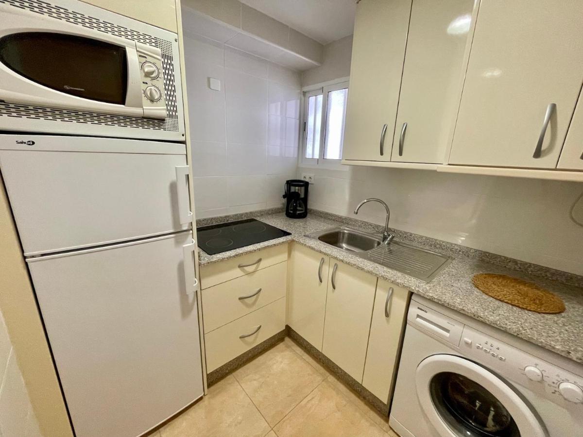 Apartamento Karola Planta 15 Apartment เบนิดอร์ม ภายนอก รูปภาพ