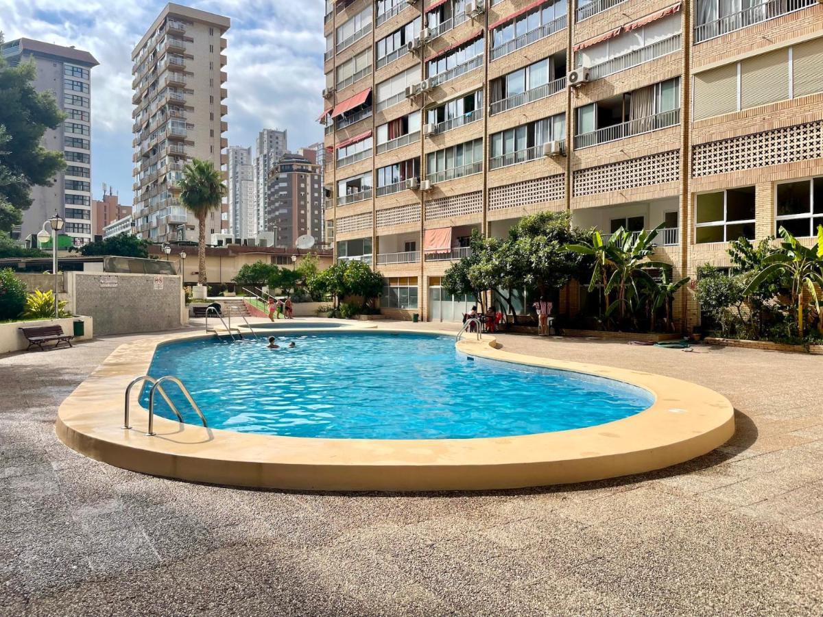 Apartamento Karola Planta 15 Apartment เบนิดอร์ม ภายนอก รูปภาพ